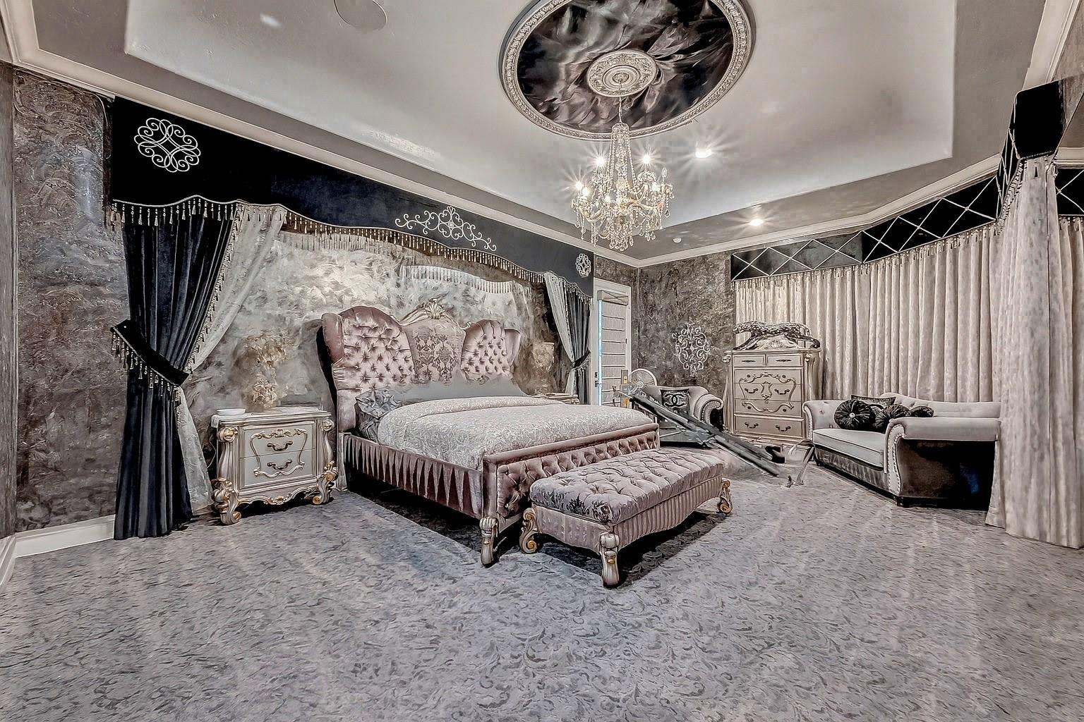 11510 Via Fontana Court