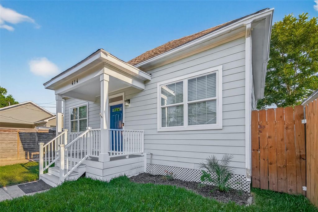 Photo of 414 Marie Street, Houston, TX 77009 (MLS # 77601631)