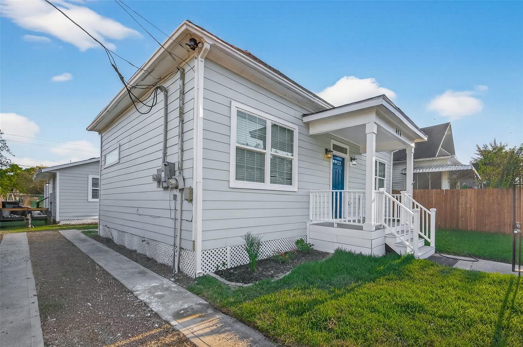 Photo of 414 Marie Street, Houston, TX 77009 (MLS # 77601631)