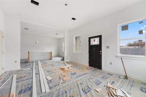 Tiny photo for 2306 Langley Street, Houston, TX 77023 (MLS # 15499827)