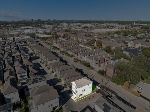 Tiny photo for 8604 Hollyoaks Creek Lane, Houston, TX 77063 (MLS # 7121537)