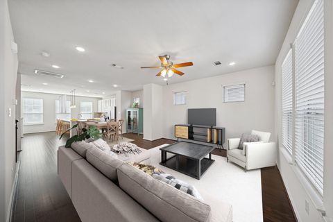 Tiny photo for 8604 Hollyoaks Creek Lane, Houston, TX 77063 (MLS # 7121537)