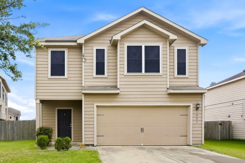 Photo of 5827 Golden Cove Road, Cove, TX 77523 (MLS # 46827735)