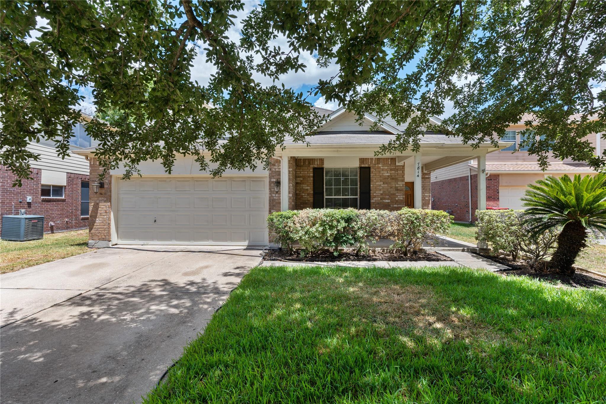 7814 Yaupon Ranch Court