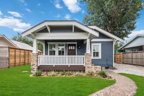 Photo of 1104 Walton Street, Houston, TX 77009 (MLS # 53926025)