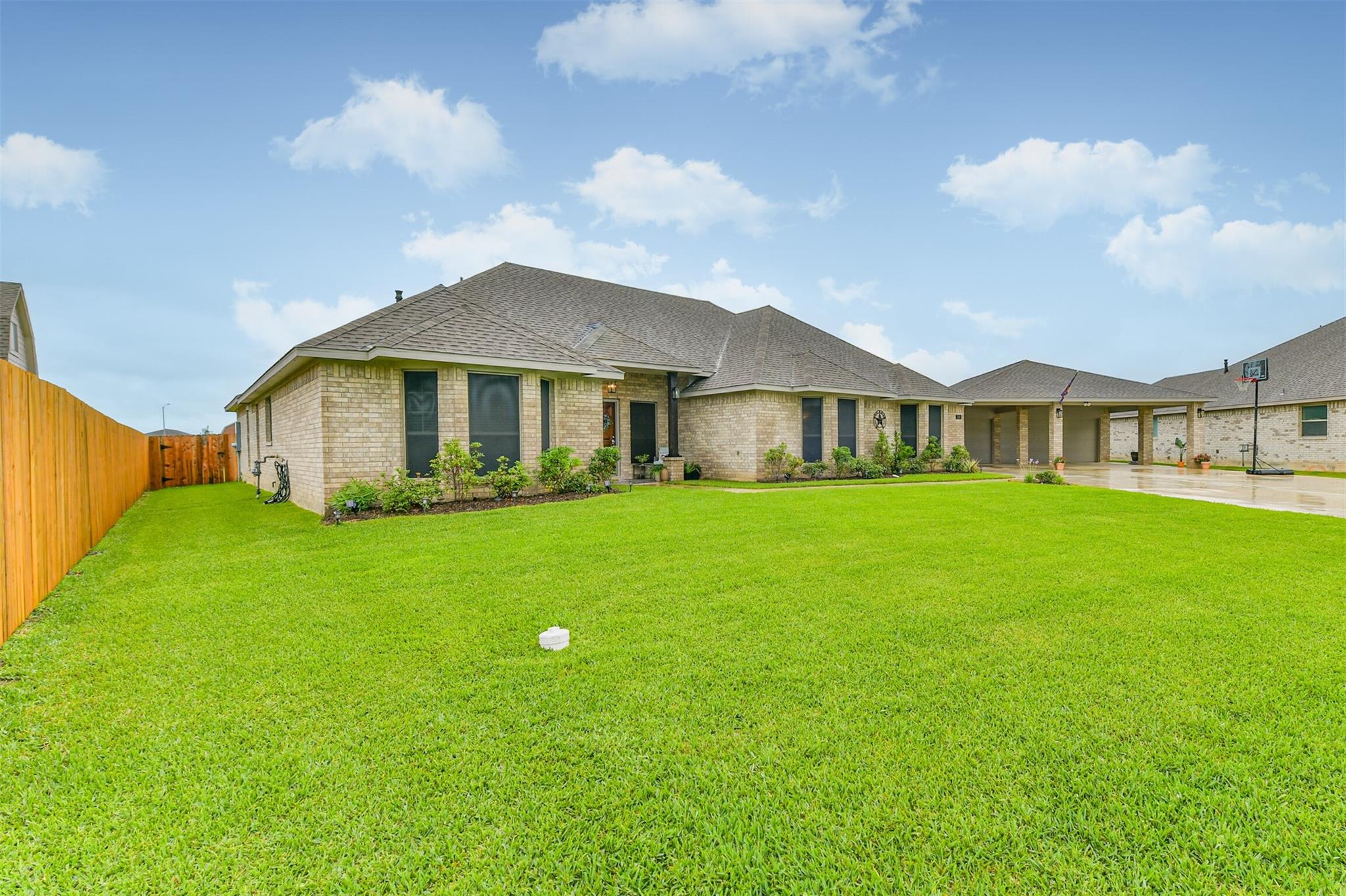 3216 Paseo Circle