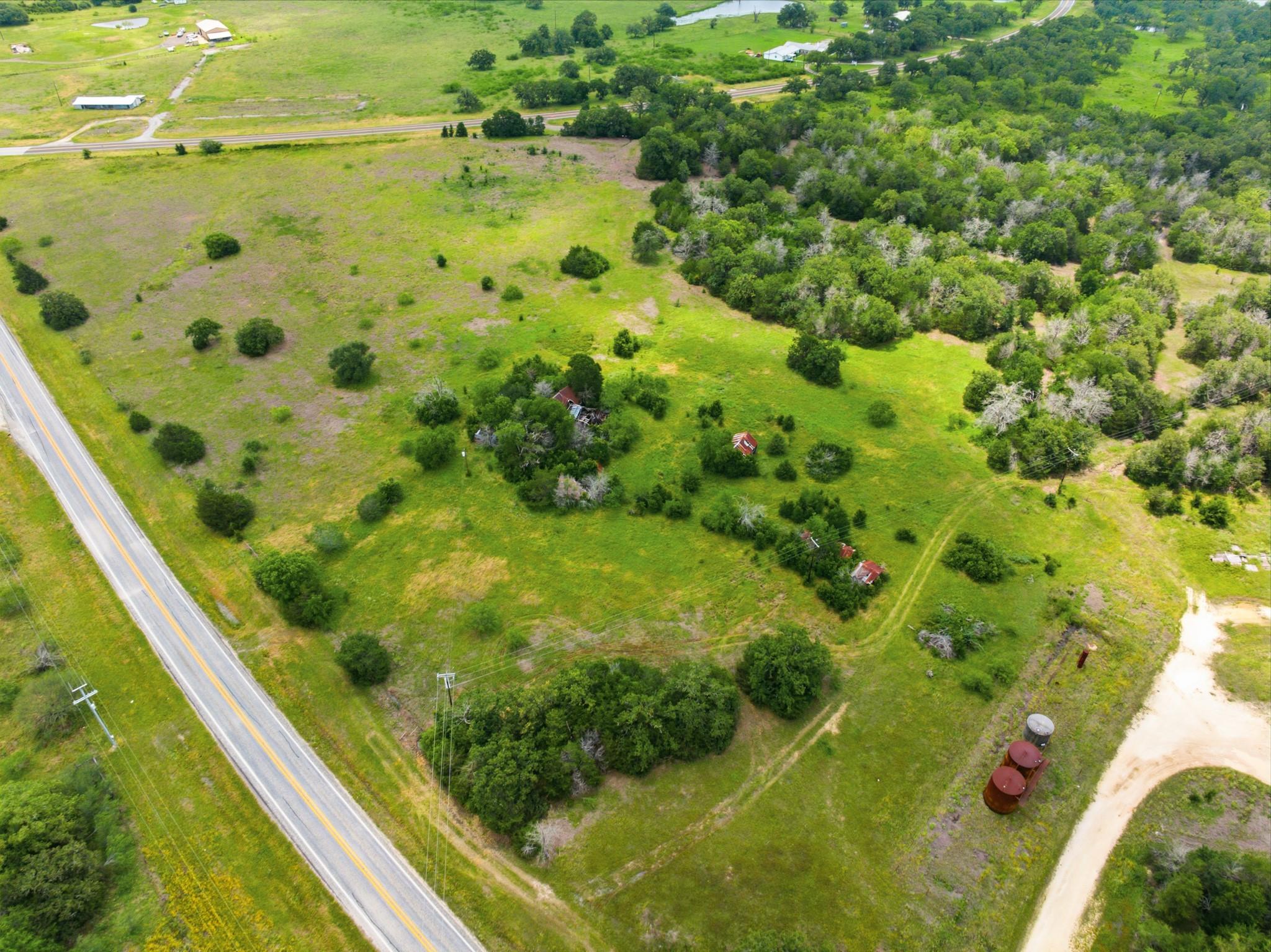 16.12 Acres Fm 60 W