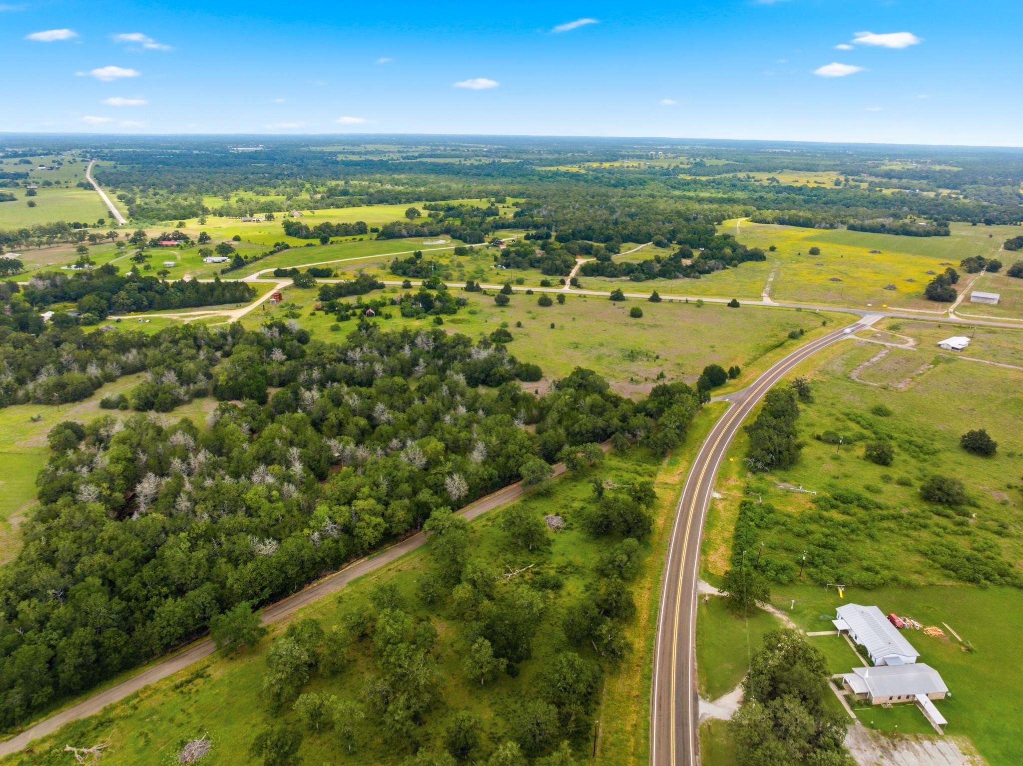 16.12 Acres Fm 60 W