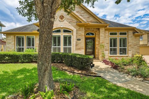 Photo of 21906 Canyonwood Park Lane, Richmond, TX 77469 (MLS # 97924392)