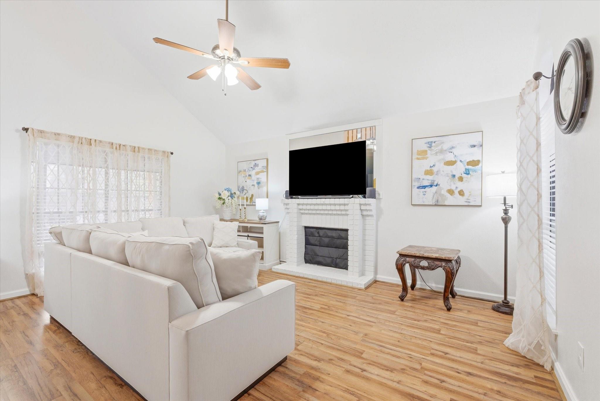 14815 Cobre Valley Drive