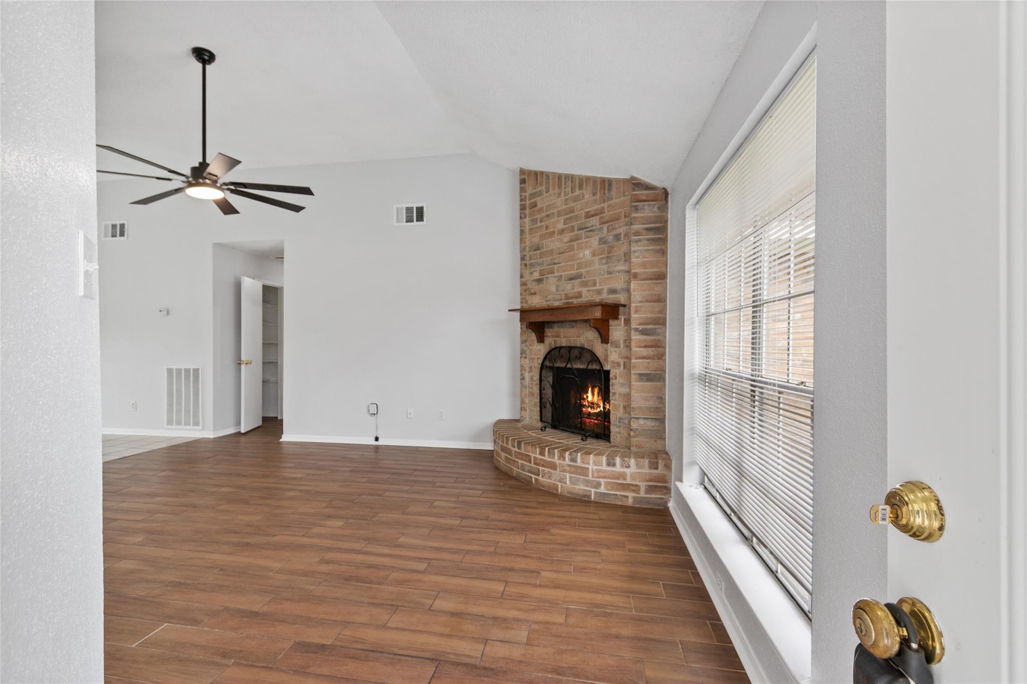 3105 Wood Fox Drive