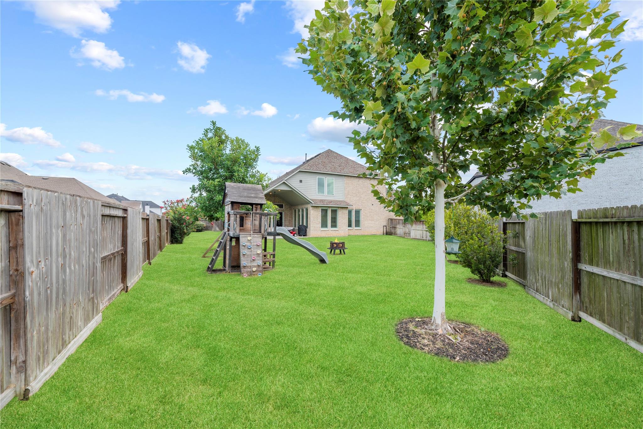 11203 Hillside Knoll Lane
