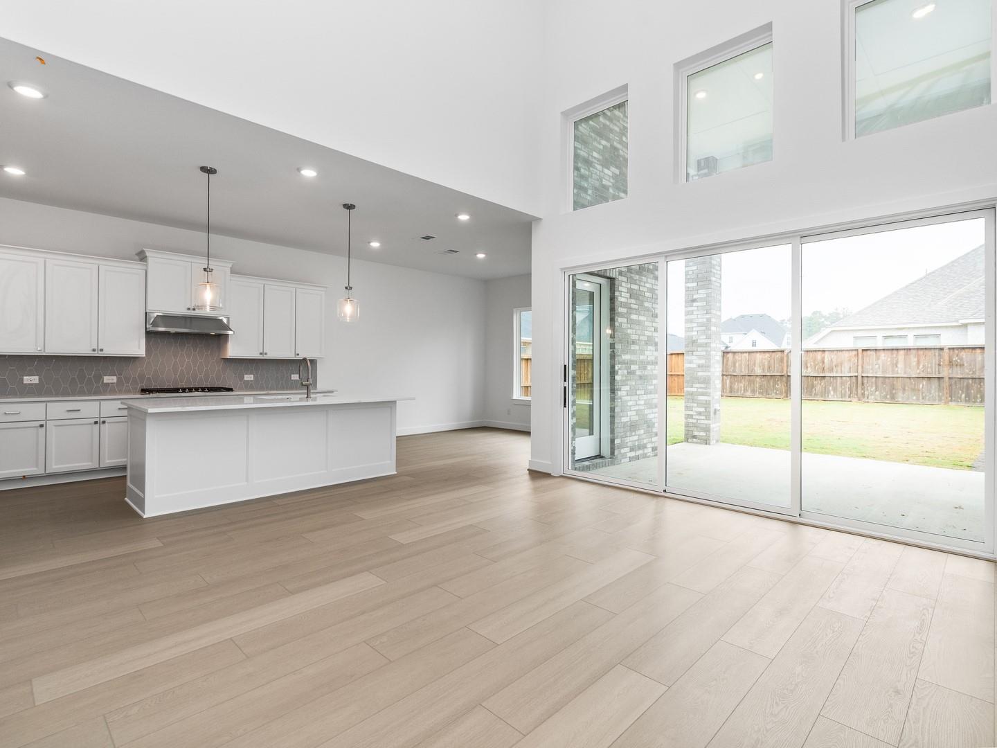 7154 Carriage Light Drive