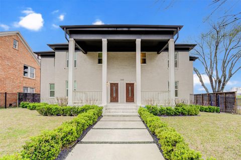 Photo of 2202 Wentworth Street #B, Houston, TX 77004 (MLS # 47515486)