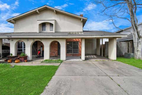 Photo of 7818 Black Fin Lane, Houston, TX 77072 (MLS # 65553247)