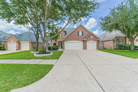 Homes For Sale - 3623 Skyline Drive<br/> Manvel, TX 77578