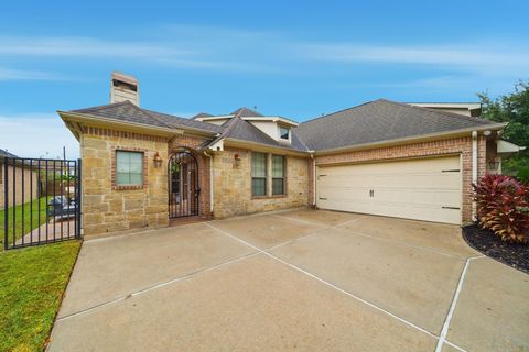 Photo of 14827 Ashford Springs Lane, Humble, TX 77396 (MLS # 80857243)