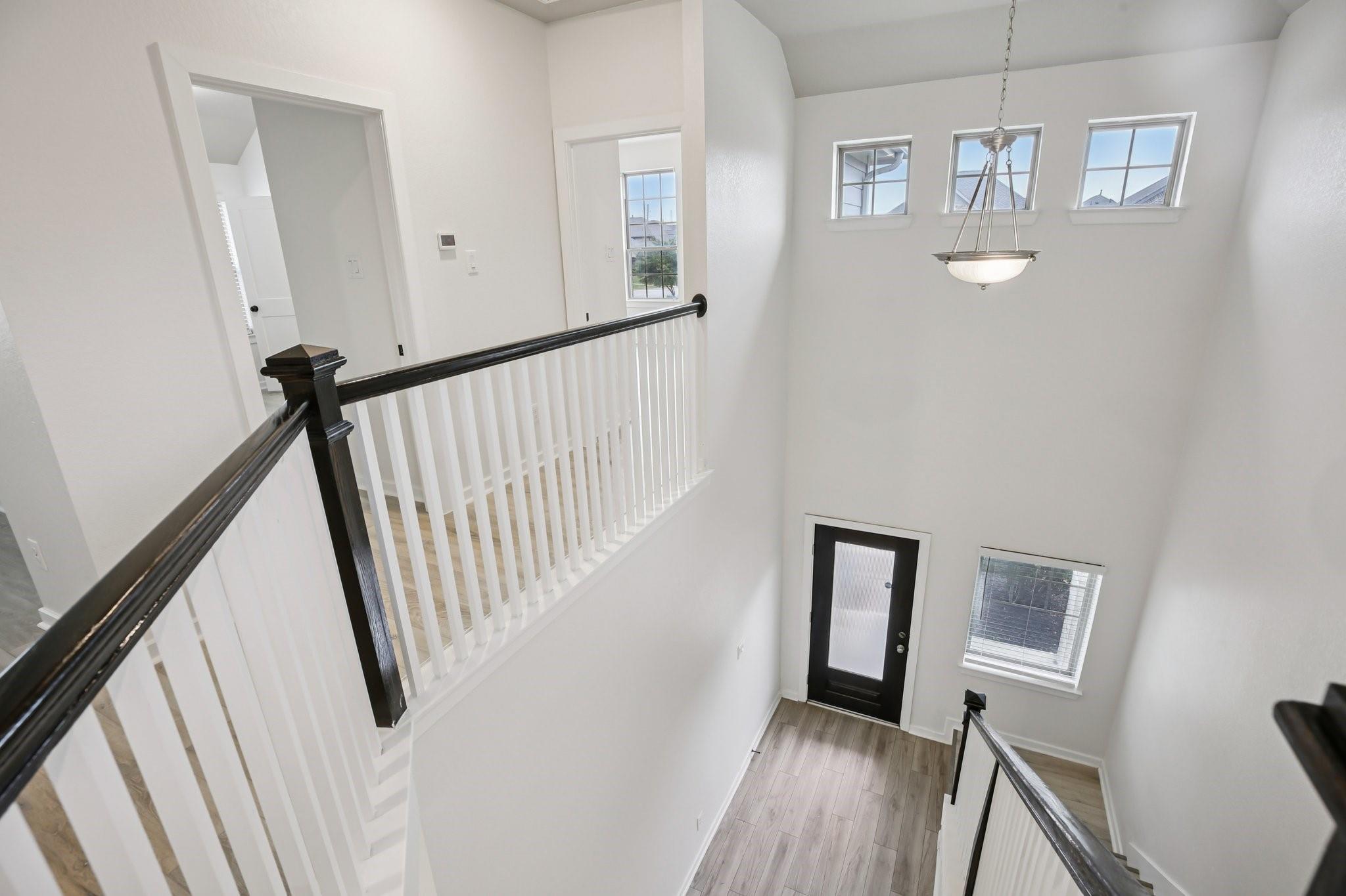 6015 Bridle Gate Trail