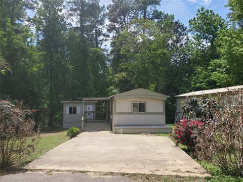 Photo of 886 Queenswood, Montgomery, TX 77316 (MLS # 15426549)