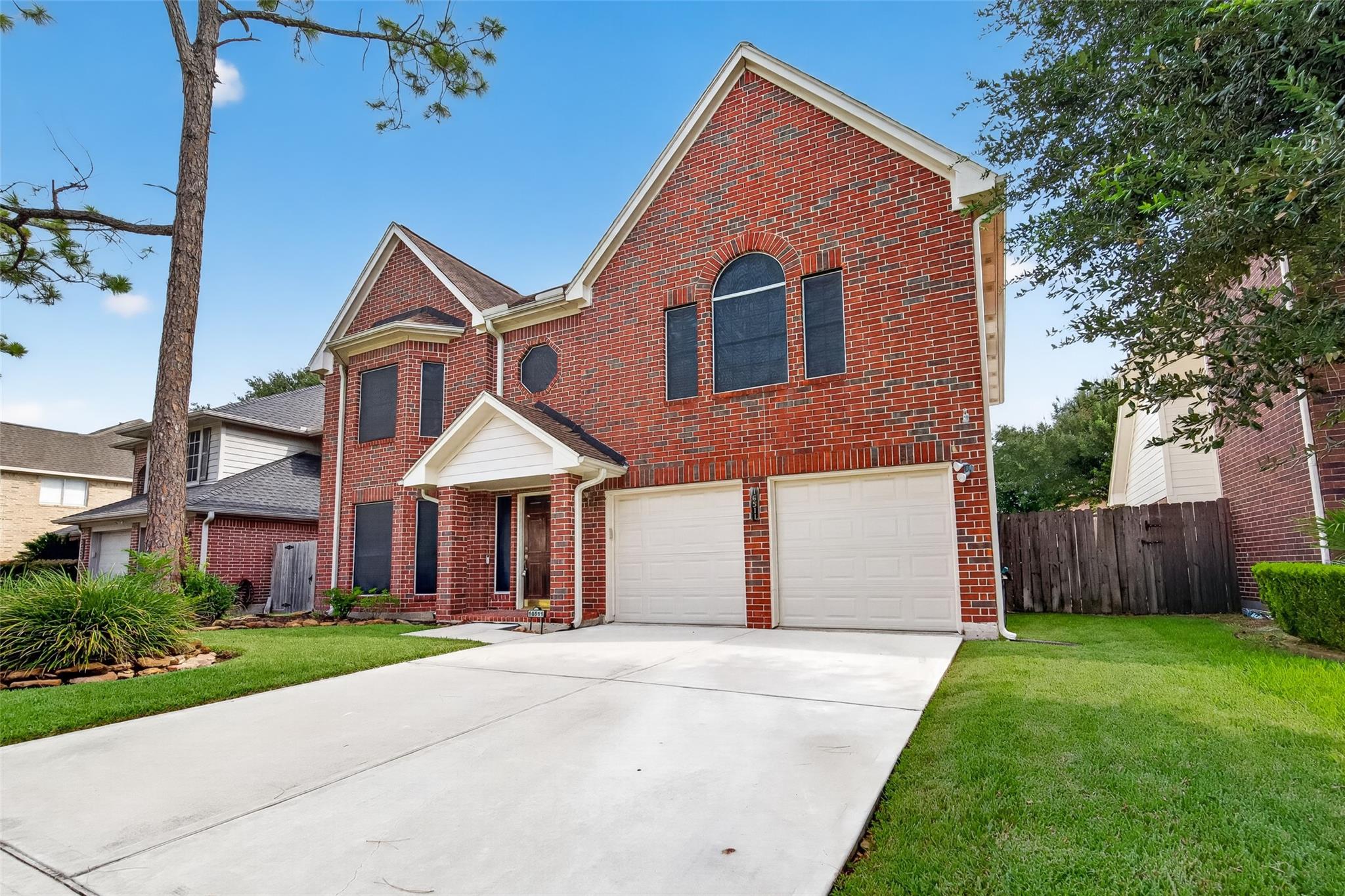 16511 Dawncrest Way