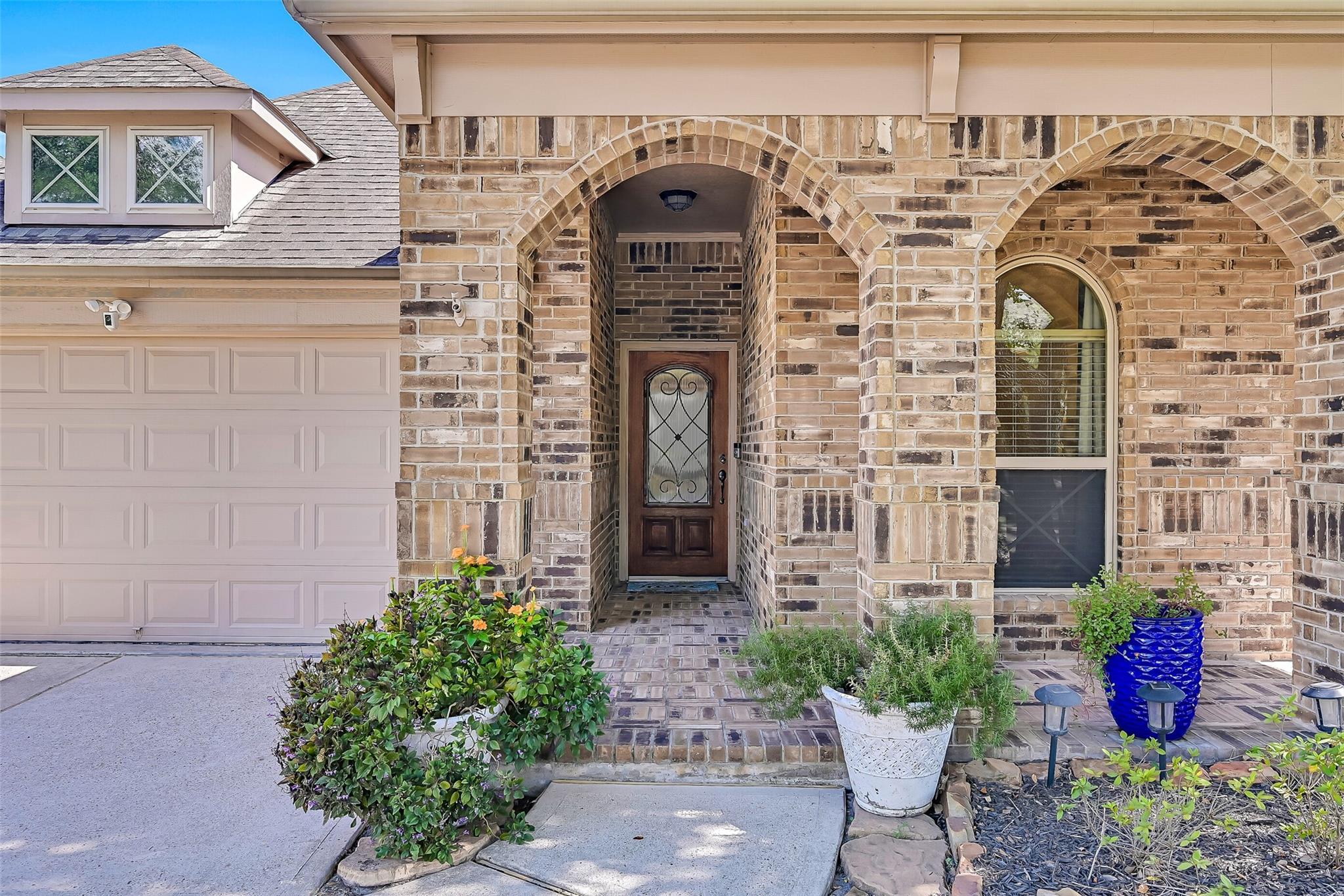 2622 Canyon Falls Drive