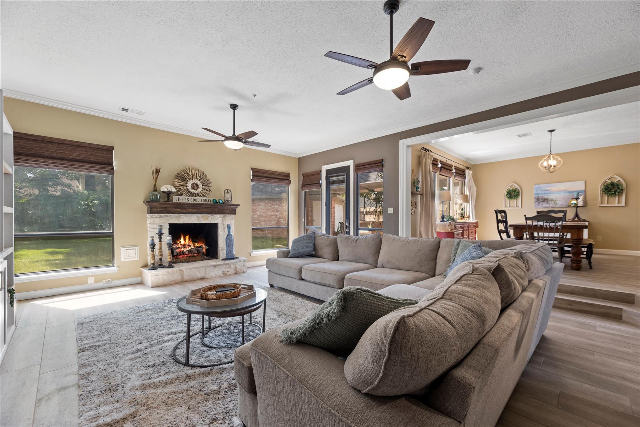 1406 Breezy Bend Drive