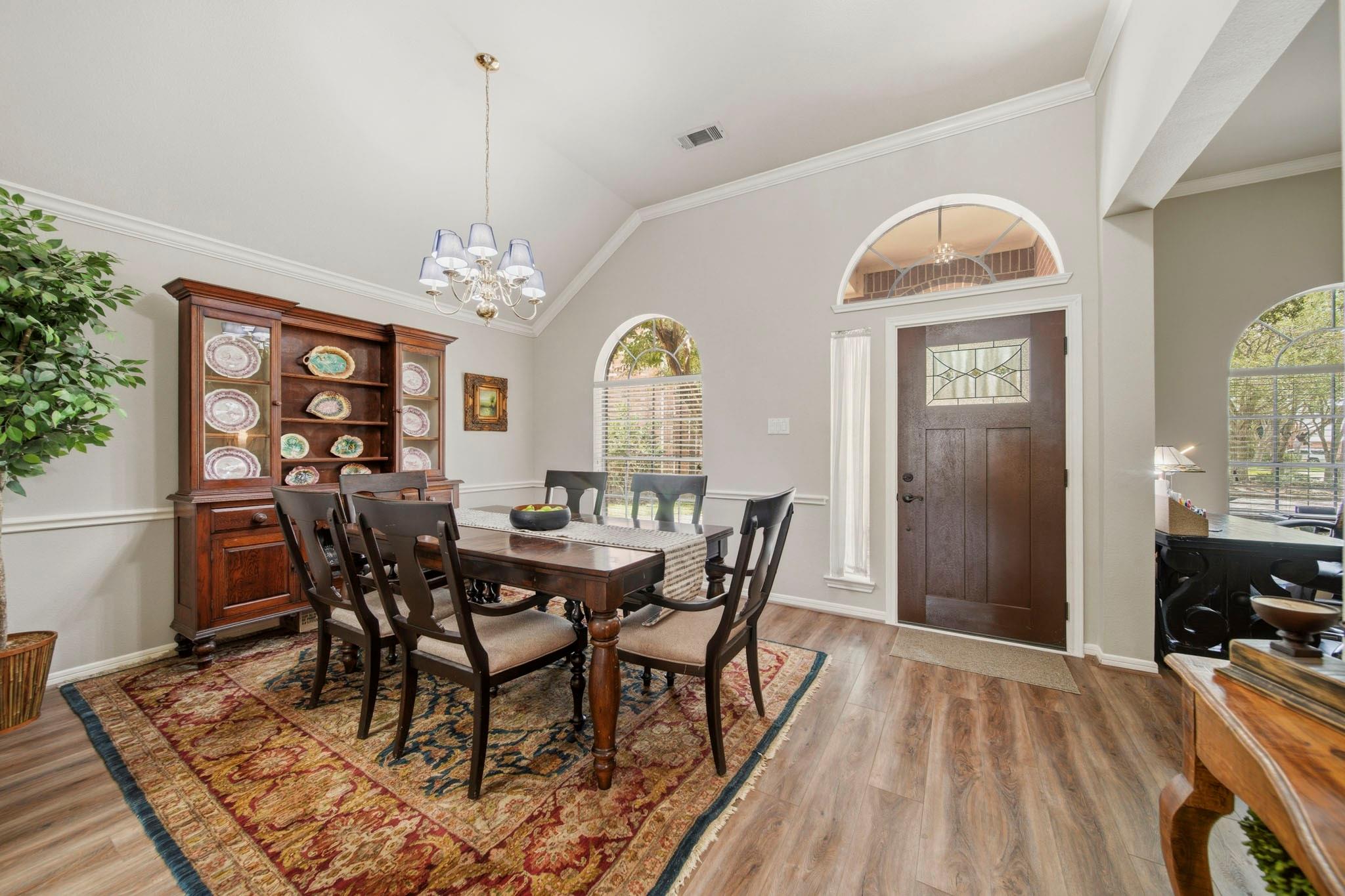 9727 Haviland Lane