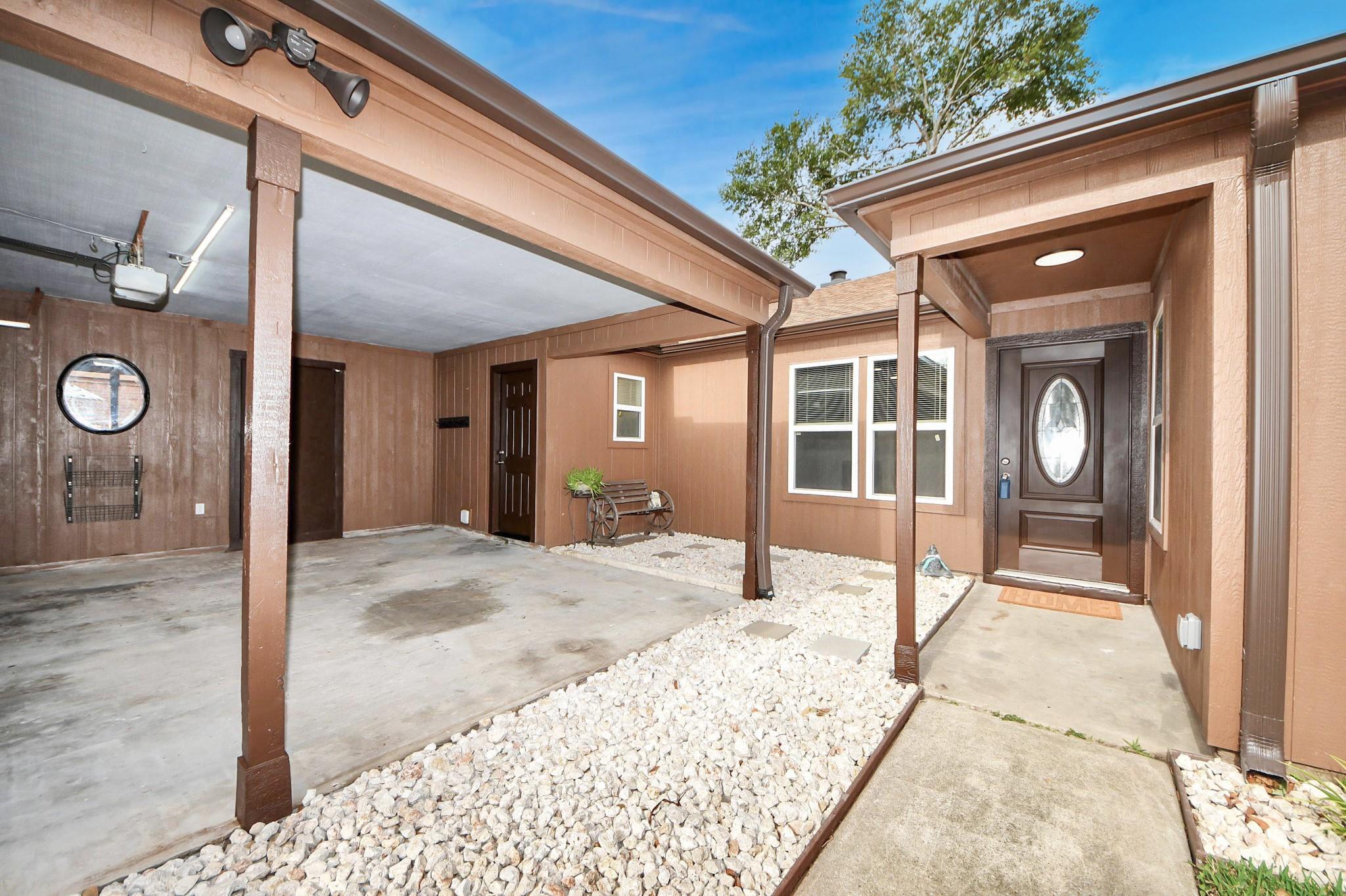 6838 Bullinger Drive