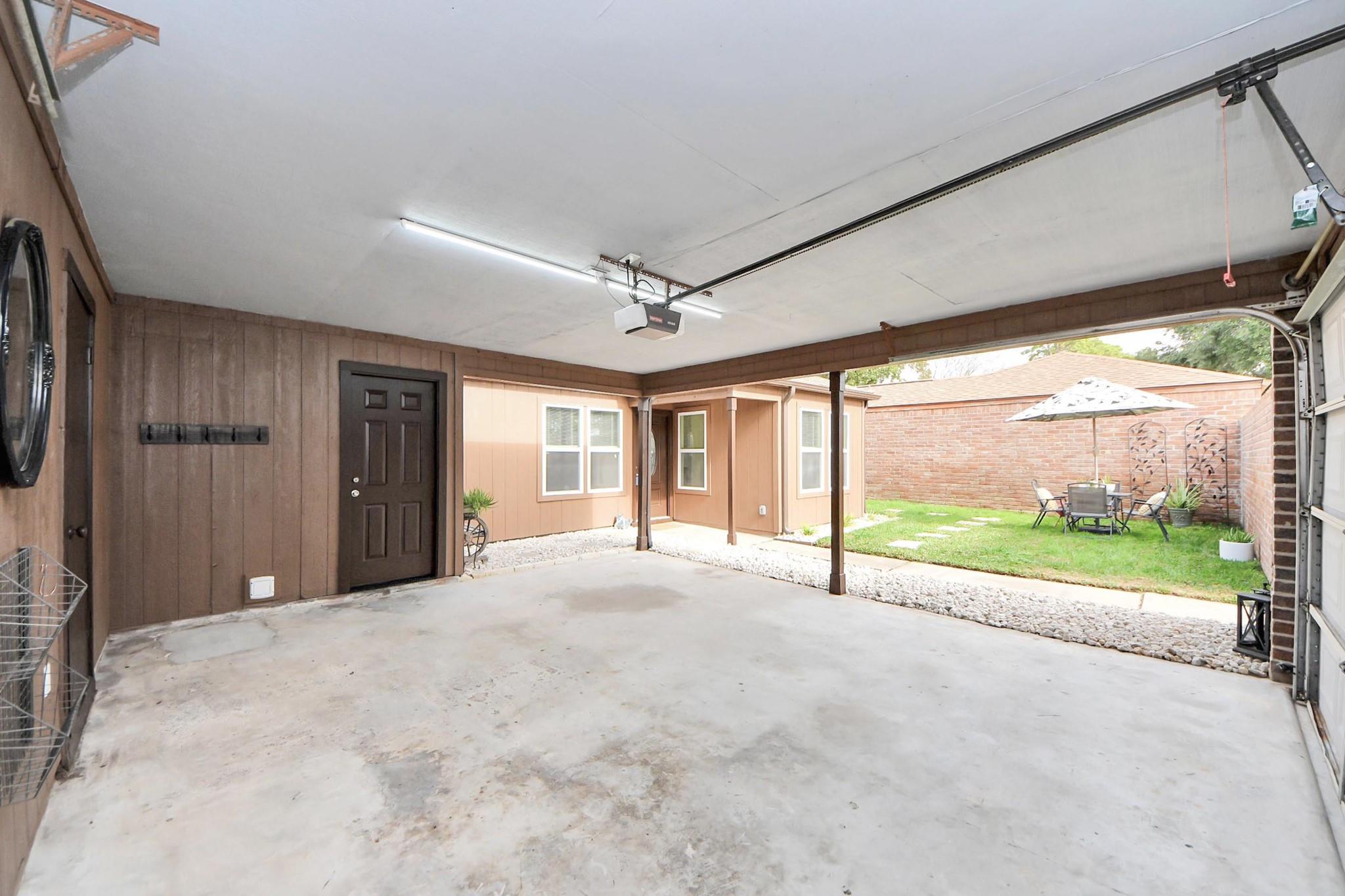 6838 Bullinger Drive