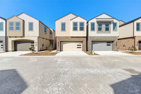 Photo of 2920 El Fenice Lane, Houston, TX 77057 (MLS # 9510905) Photo of 2920 El Fenice Lane, Houston, TX 77057 (MLS # 9510905)