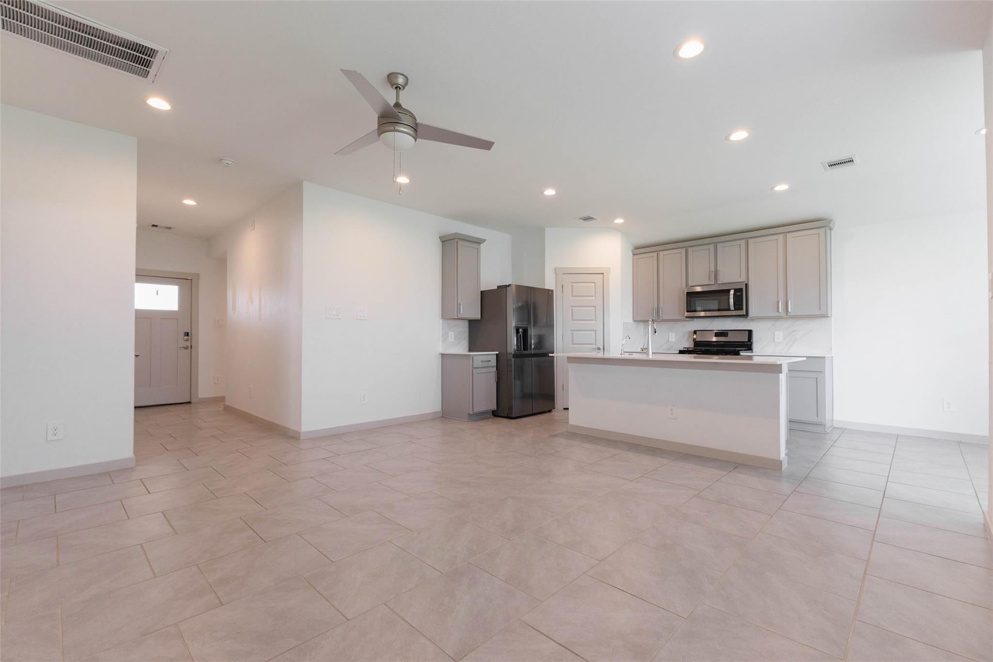 28918 York Beach Lane