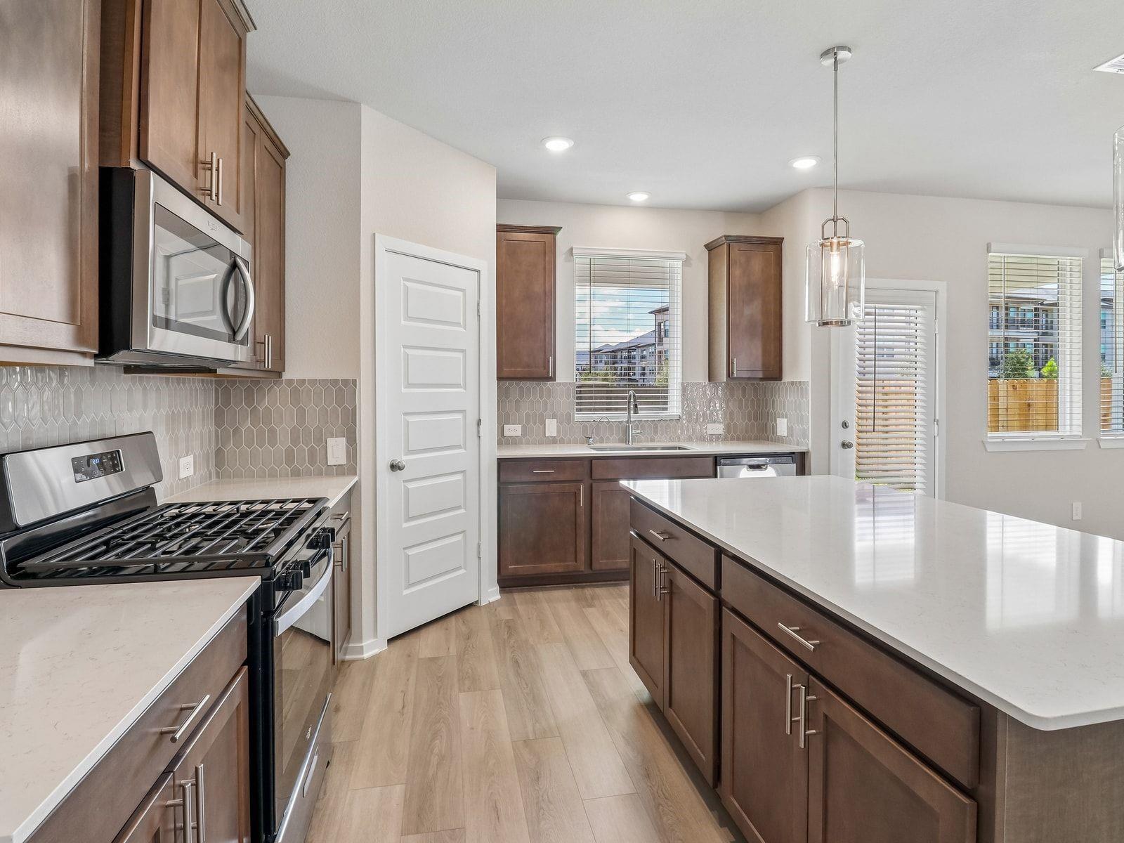 9139 Banpo Heights Drive