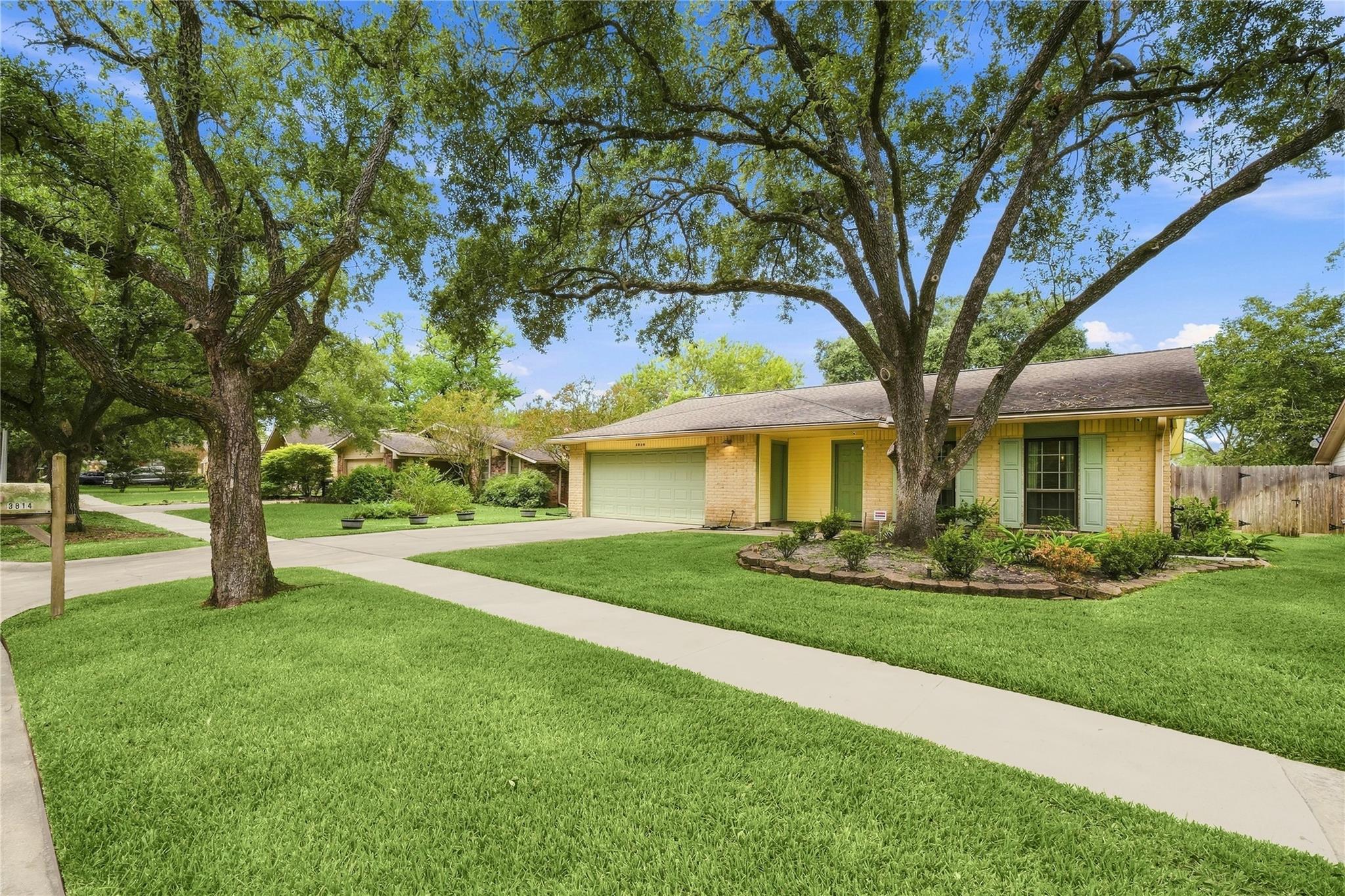 3814 Rolling Terrace Drive