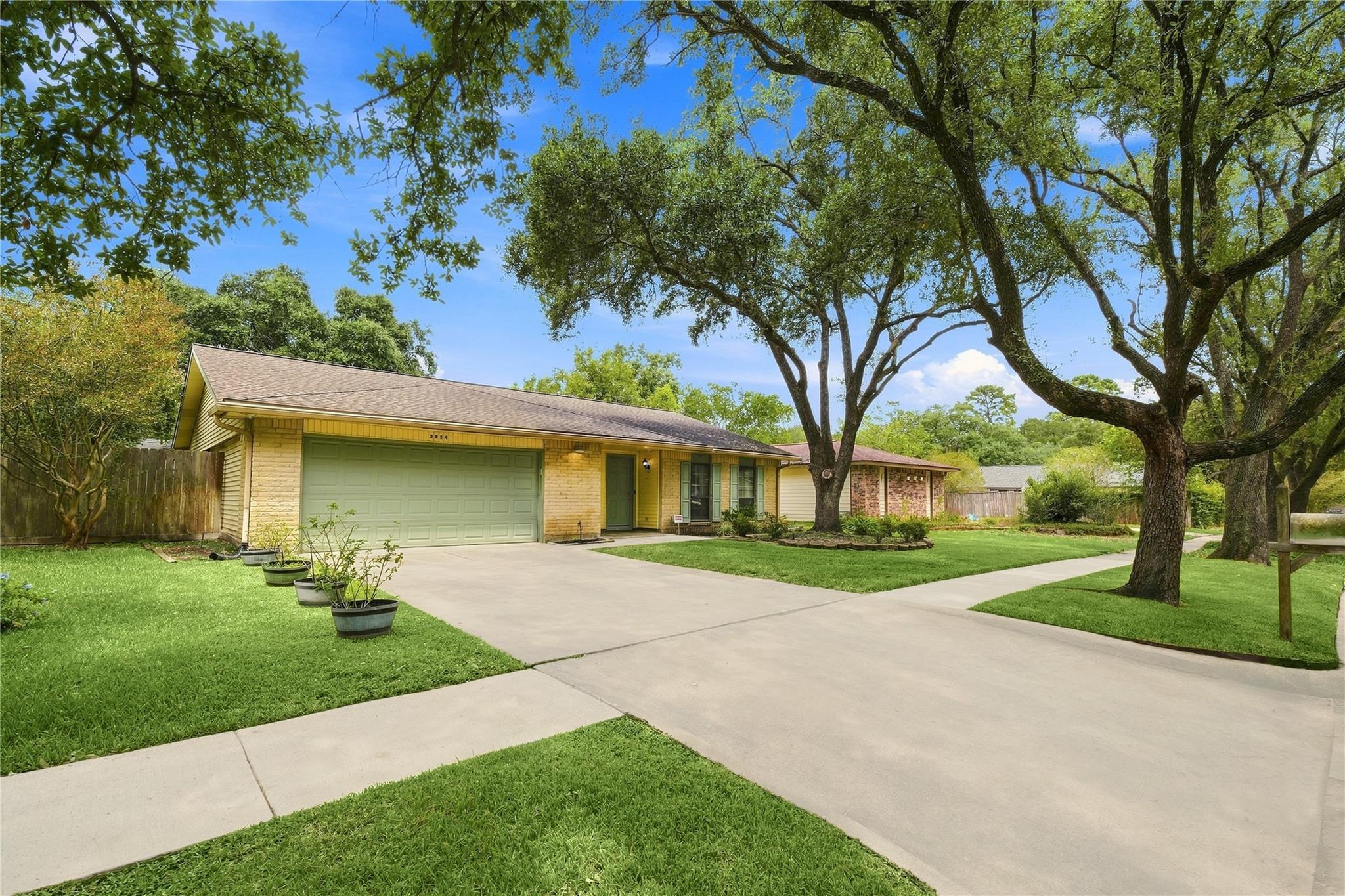 3814 Rolling Terrace Drive