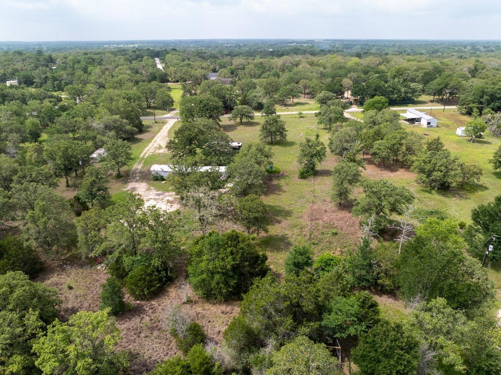 Photo of 327 Teal Lake Drive, Caldwell, TX 77836 (MLS # 18613959)