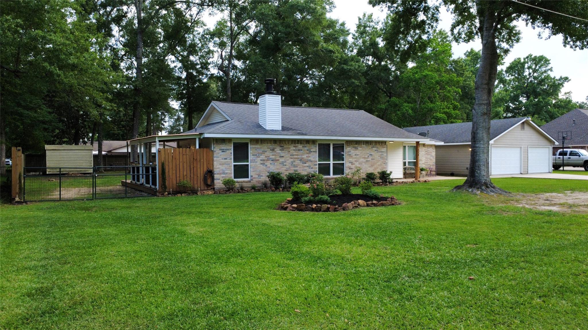 218 Holly Lane