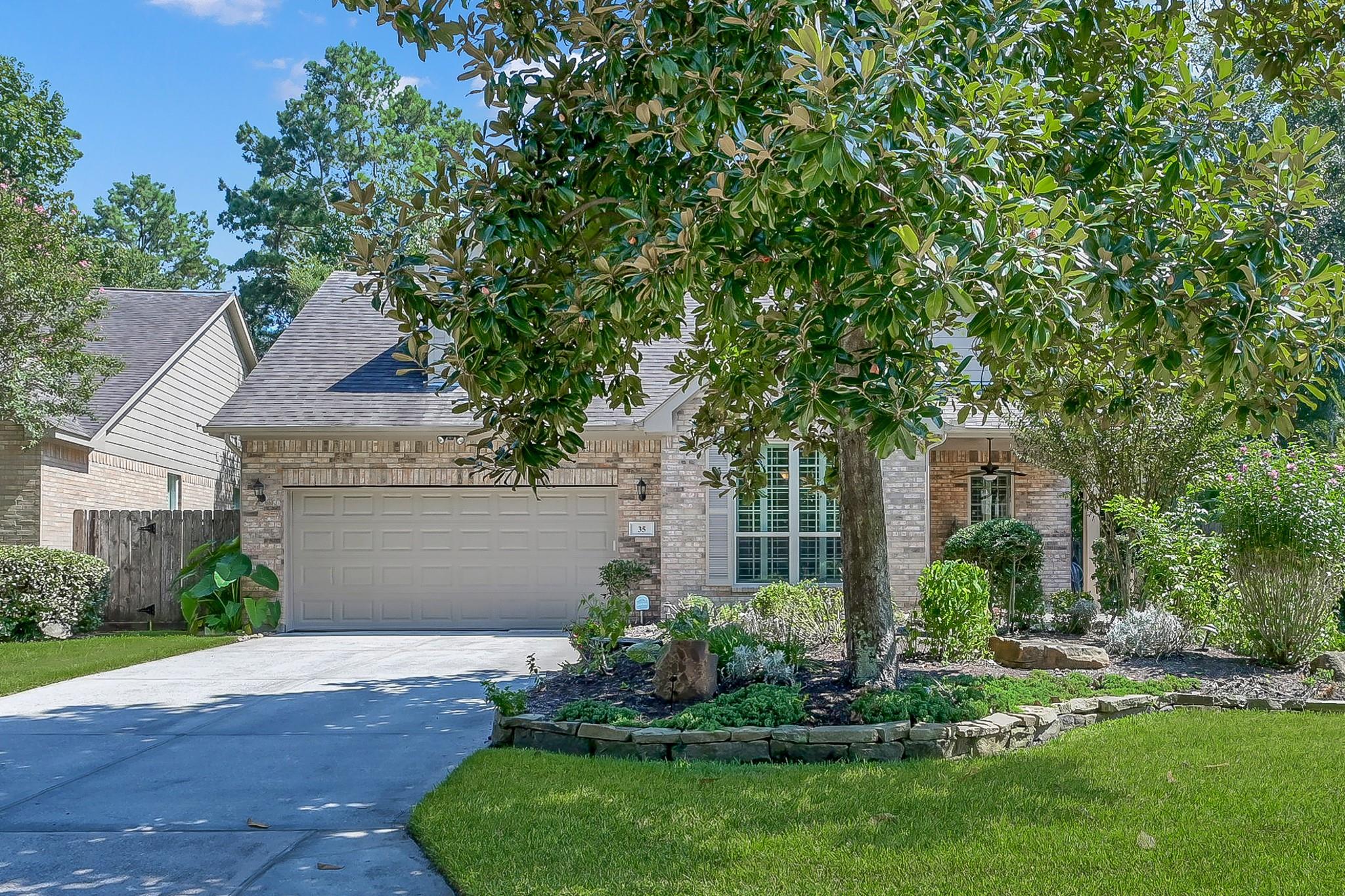35 E Bellmeade Place