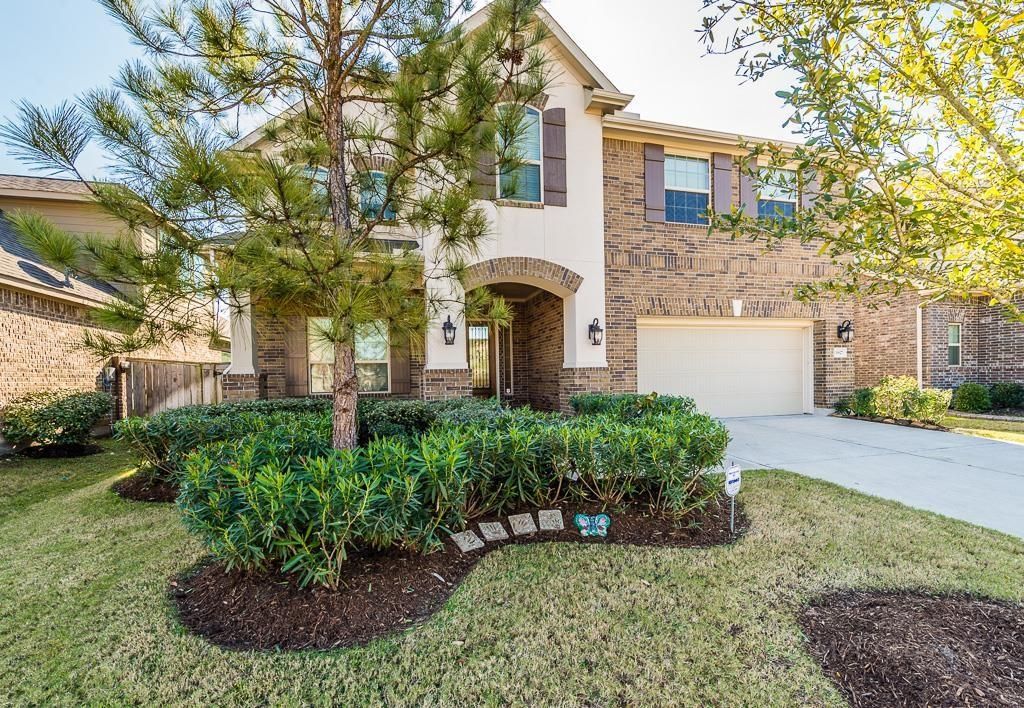 Photo of 26827 Longleaf Valley Drive, Katy, TX 77494 (MLS # 55386754)