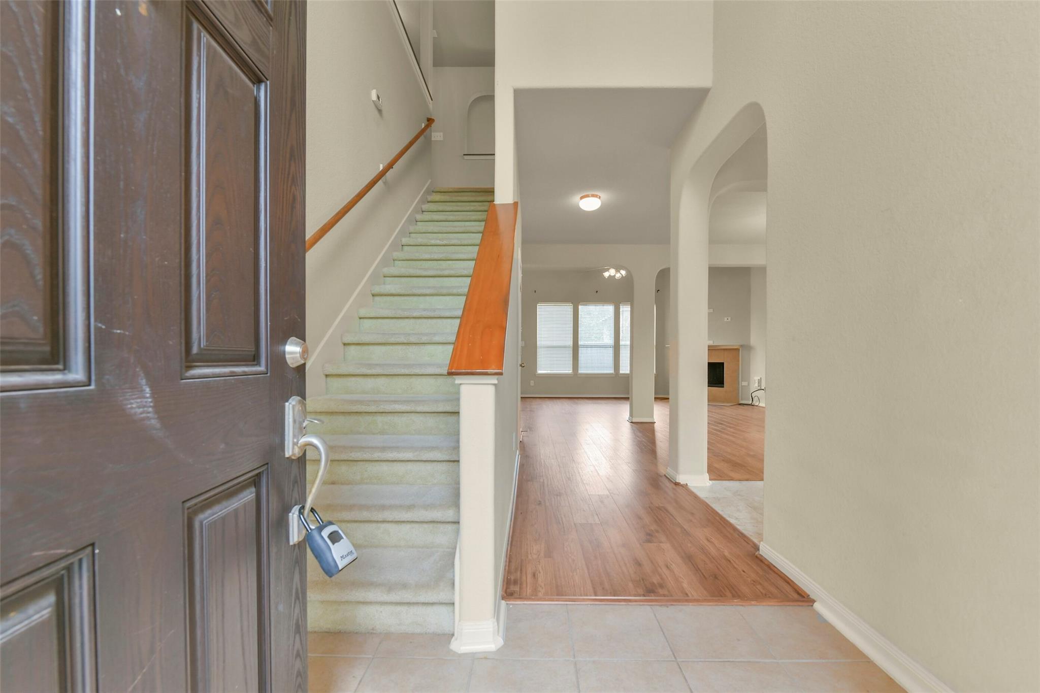 1120 Lasso Court