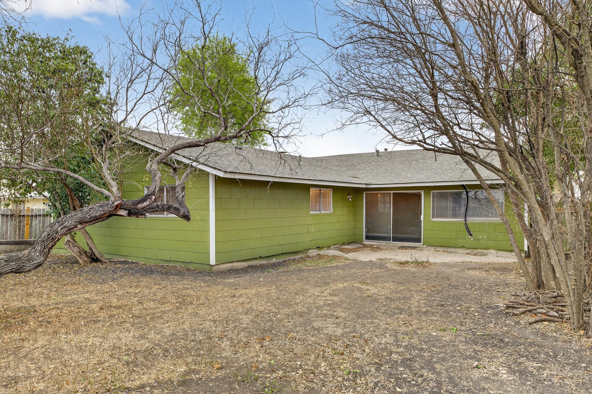 9507 Five Forks Street