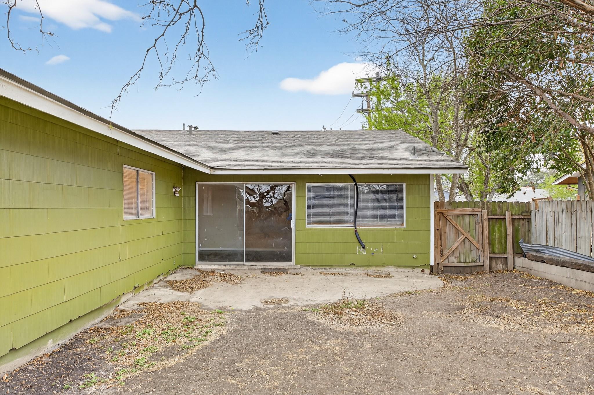 9507 Five Forks Street