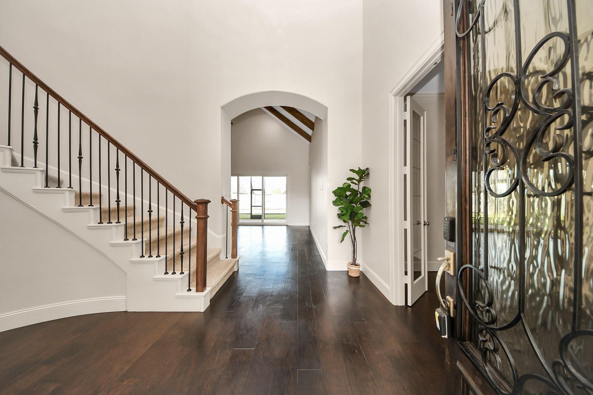 9814 Carver Drive