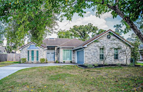 Photo of 18518 Ella Boulevard, Spring, TX 77388 (MLS # 98665818)