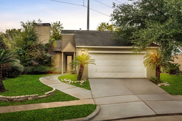 5455 OAKHAVEN LN, HOUSTON, TX 77091 - Image 3943b459c8eefb3f13cdf37957bb07aa/774107907