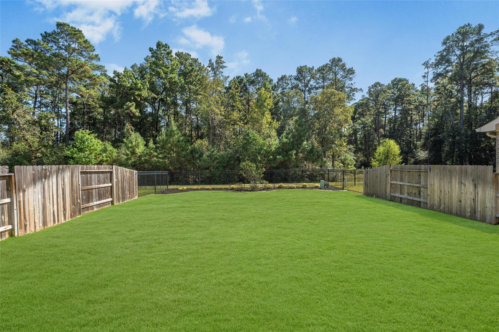 2123 Rosewood Pines Lane