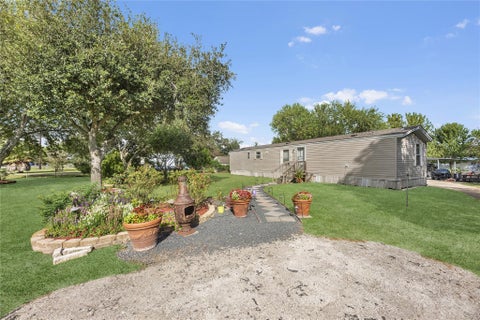 Photo of 915 Airline Place #C713B, Rosharon, TX 77583 (MLS # 63890250)