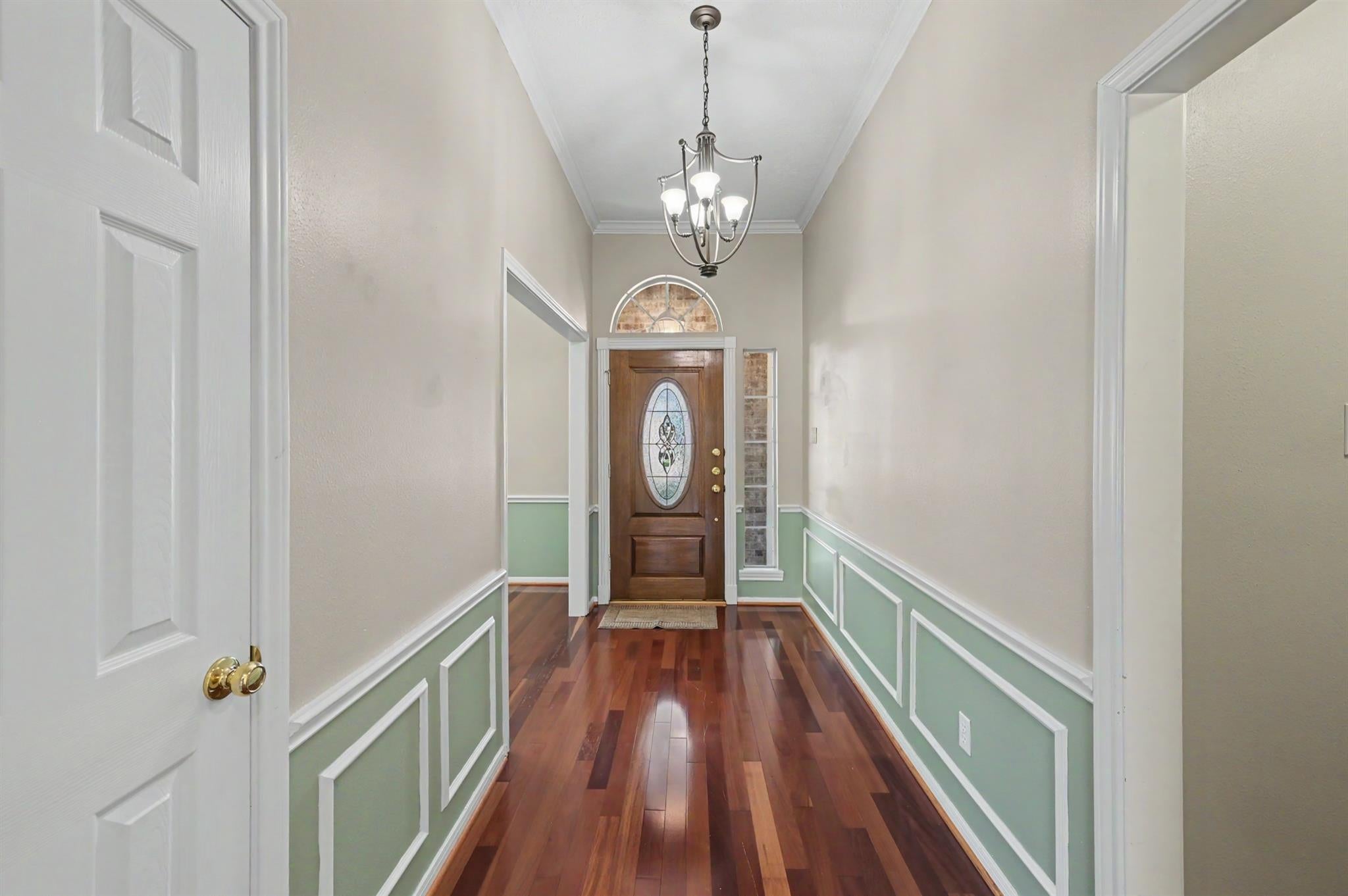 419 Dover Lane