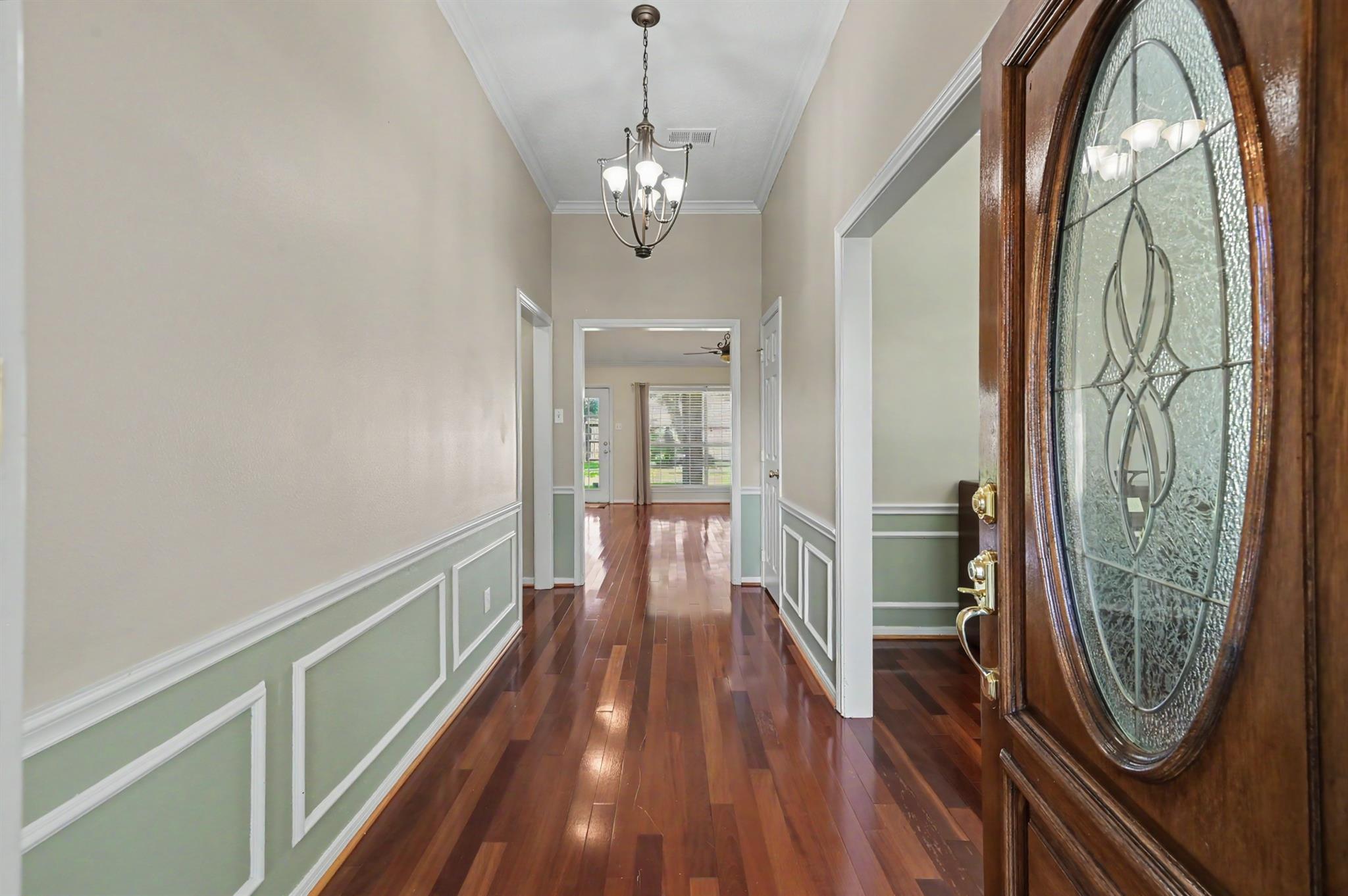 419 Dover Lane