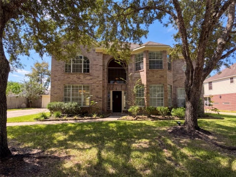 Photo of 19401 Atasca Oaks Drive, Humble, TX 77346 (MLS # 38767096)