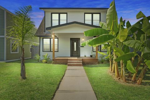 Photo of 2109 New Jersey Street, Baytown, TX 77520 (MLS # 16423068)